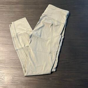 Lululemon fast and frees